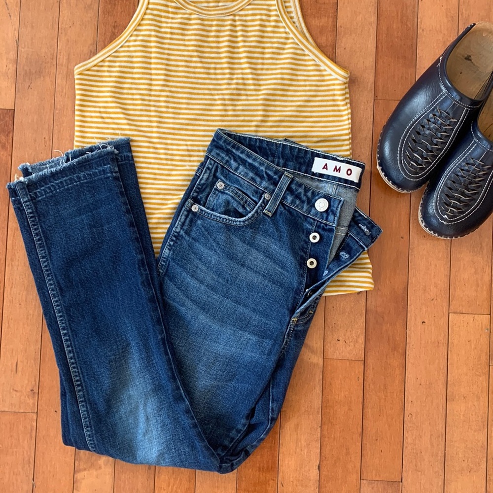 AMO Babe jeans in True Blue